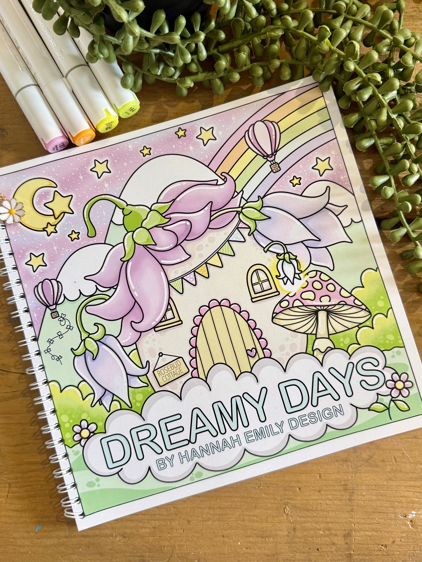Dreamy Days Colouring Book