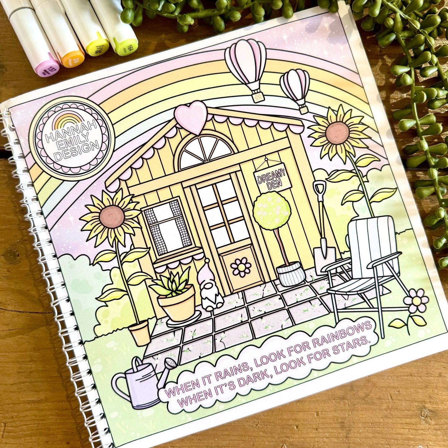 Dreamy Days Colouring Book