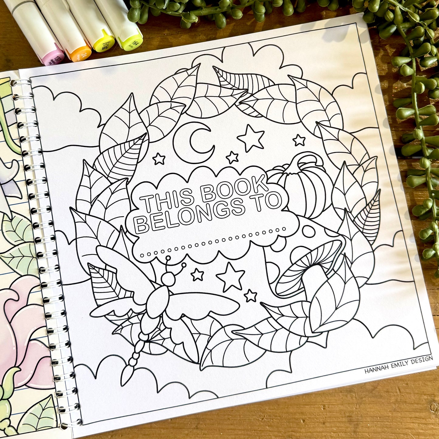 Dreamy Days Colouring Book